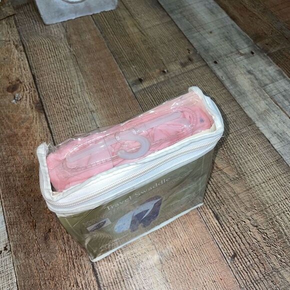 eddie bauer travel swaddle new - Picture 2 of 7